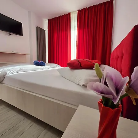 아파트 Azizi Pool & Piscina Incalzita Năvodari